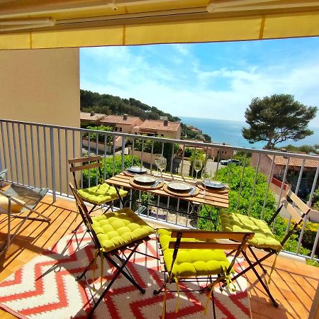 Appartement Avec Terrasse Vue Mer, Proximite Plage, Place Parking Sanary-sur-Mer Exterior photo